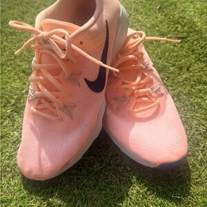 Nike Women's Coral Athletic Shoes